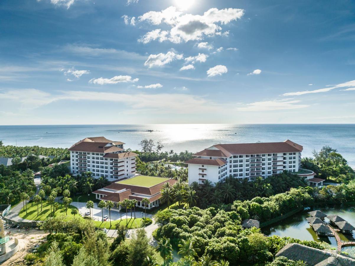 Vinpearl Resort & Spa Phu Quoc Bagian luar foto The Royal Paradise Hotel and Spa